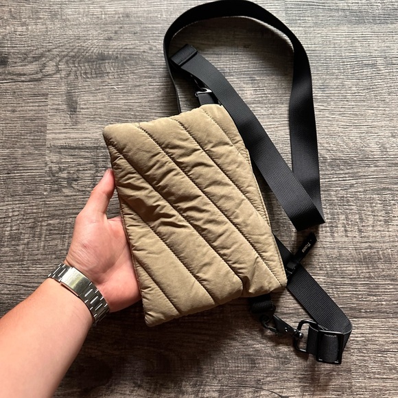 Trapstar Drill Bag - Picture 4 of 6